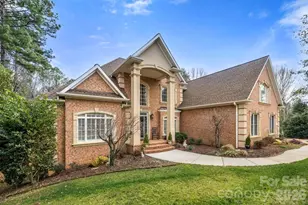 1221 Silver Arrow Ct, Fort Mill, SC 29715 - Photo 2