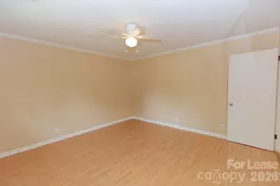 416 W Pine St, Lincolnton, NC 28092 - Photo 10