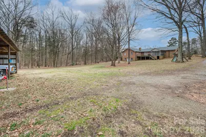 9201 McCorkle Lane, Charlotte, NC 28215 - Photo 18