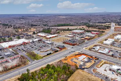 9201 McCorkle Lane, Charlotte, NC 28215 - Photo 42