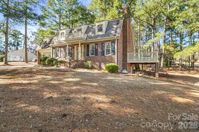 219 Williamsburg Lane, Wadesboro, NC 28170 - Photo 4