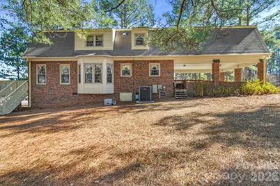 219 Williamsburg Lane, Wadesboro, NC 28170 - Photo 6