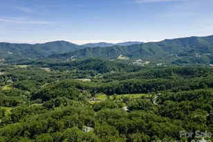 872 Mountainside Dr, Waynesville, NC 28786 - Photo 8