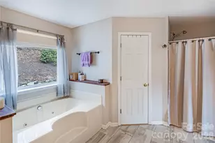 872 Mountainside Dr, Waynesville, NC 28786 - Photo 18