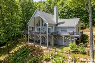 872 Mountainside Dr, Waynesville, NC 28786 - Photo 2