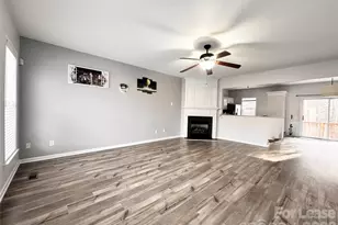 10415 Winslet Dr, Charlotte, NC 28277 - Photo 4