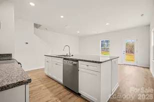 1725 Cloaninger Ave, Statesville, NC 28625 - Photo 8