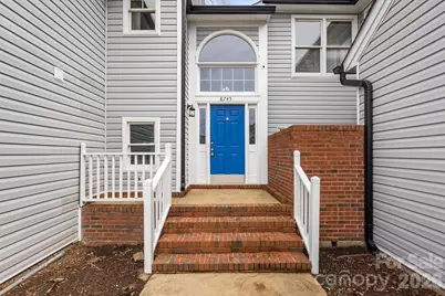 8745 Fox Chase Lane, Charlotte, NC 28269 - Photo 2