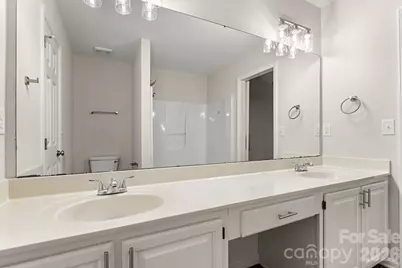 8745 Fox Chase Lane, Charlotte, NC 28269 - Photo 34