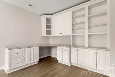 8745 Fox Chase Lane, Charlotte, NC 28269 - Photo 22