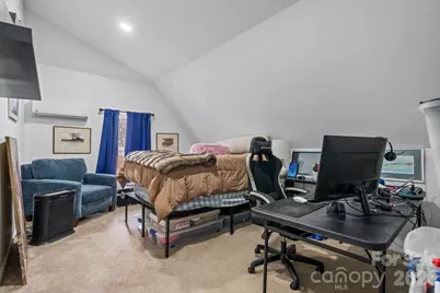 115 12th Street SW, Hickory, NC 28602 - Photo 28