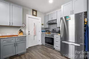 115 12th St SW, Hickory, NC 28602 - Photo 14