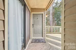 1606 Sharon Rd W, Charlotte, NC 28210 - Photo 4