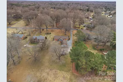 6309 Farmlake Drive, Mint Hill, NC 28227 - Photo 4