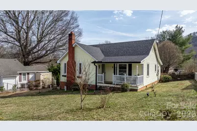 88 Lincoln Avenue, Marion, NC 28752 - Photo 1