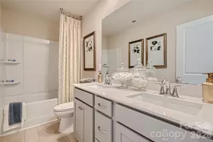 1009 Lookout Shls Dr, Fort Mill, SC 29715 - Photo 12