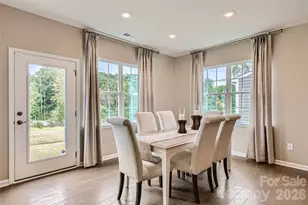 1013 Lookout Shls Dr, Fort Mill, SC 29715 - Photo 8