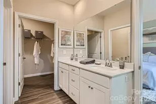 1019 Lookout Shls Dr, Fort Mill, SC 29715 - Photo 8