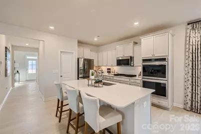 2704 Monument Point Circle, Fort Mill, SC 29715 - Photo 4