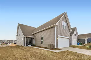 2704 Monument Pt Cir, Fort Mill, SC 29715 - Photo 24