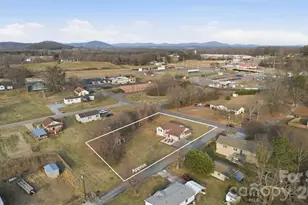 100 Boston Rd, Taylorsville, NC 28681 - Photo 6