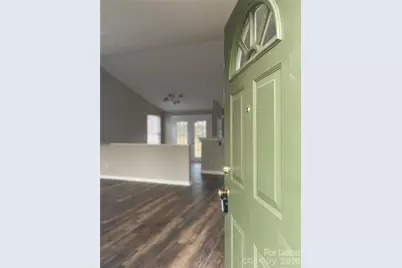 8434 Killian Ridge Court, Charlotte, NC 28227 - Photo 4