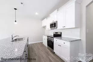 4751 Muskogee Dr, Charlotte, NC 28227 - Photo 8