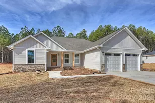 2271 Lee Lawing Rd, Lincolnton, NC 28092 - Photo 2