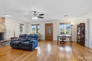 544 Hicks Creek Rd, Troutman, NC 28166 - Photo 10