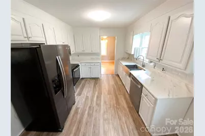 1790 Windsor Drive, Lancaster, SC 29720 - Photo 2