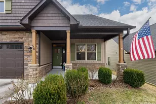 56 Brown St, Weaverville, NC 28787 - Photo 4