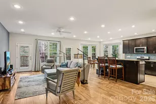 29 Saddle Top Rd, Flat Rock, NC 28731 - Photo 2