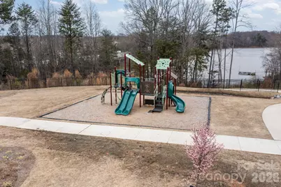 131 Reids Cove Drive, Mooresville, NC 28117 - Photo 32