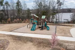 131 Reids Cv Dr, Mooresville, NC 28117 - Photo 32