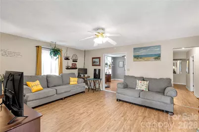 153 Walnut Street, Chester, SC 29706 - Photo 4