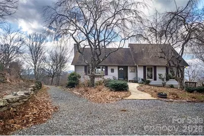 149 Windy Hill Circle, Tuckasegee, NC 28783 - Photo 4