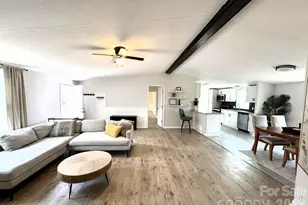 1320 Smith Woods Ln, Hickory Grove, SC 29717 - Photo 6