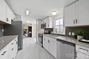 1320 Smith Woods Ln, Hickory Grove, SC 29717 - Photo 10