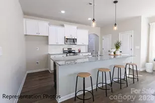 4719 Muskogee Dr, Charlotte, NC 28227 - Photo 2