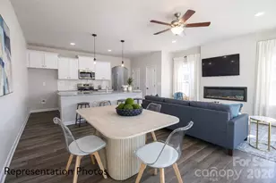 4719 Muskogee Dr, Charlotte, NC 28227 - Photo 4