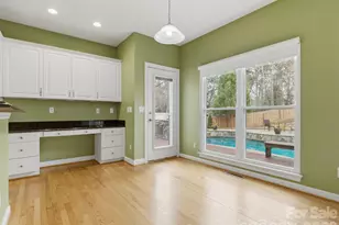 6737 Joliette Ln, Charlotte, NC 28277 - Photo 20