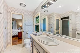 796 Hawk Mountain Rd, Lake Toxaway, NC 28747 - Photo 24