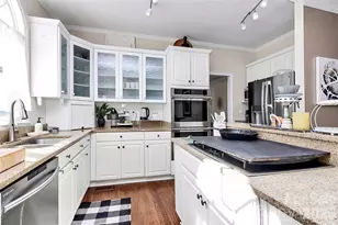 3530 Amaranthus Ct, Charlotte, NC 28269 - Photo 10