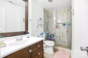 1031 Allegiance Dr, Charlotte, NC 28217 - Photo 12