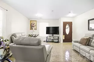 1031 Allegiance Dr, Charlotte, NC 28217 - Photo 22