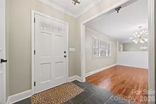 946 Scotch Dr, Gastonia, NC 28054 - Photo 2