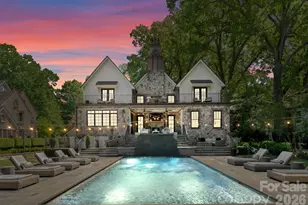 1550 Queens Rd W, Charlotte, NC 28207 - Photo 40