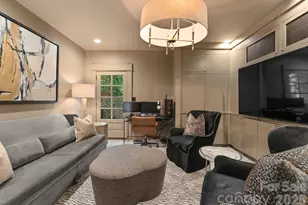 1550 Queens Rd W, Charlotte, NC 28207 - Photo 16