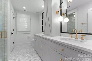 1550 Queens Rd W, Charlotte, NC 28207 - Photo 32