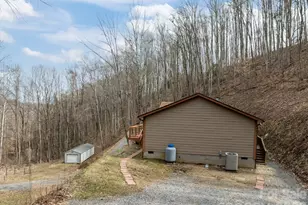 193 Tipstill Cove, Waynesville, NC 28786 - Photo 38